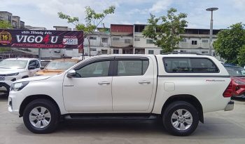REVO PRE 2019 2.4E AT DOUBLE CAB WHITE  5917 full