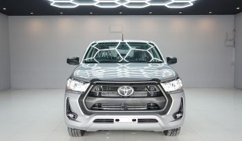 REVO 2WD 2020 2.4 MID AT DOUBLE CAB SILVER  7893 full