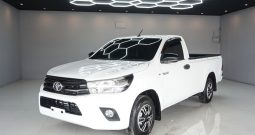 REVO 2WD 2020 2.4J MT STANDARD WHITE  8276