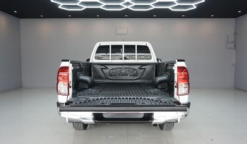 REVO 2WD 2020 2.4J MT STANDARD WHITE  8276 full