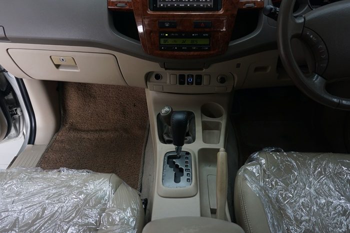 TOYOTA 4WD 2008 3.0V AT FORTUNER SILVER  1406 full