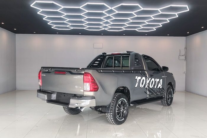 REVO 2WD 2019 2.4J MT STANDARD BRONZE  5616 full