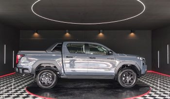 TRAVO OVERLAND PLUS 4WD 2026 2.8 AT DOUBLE CAB GREY  25527 full