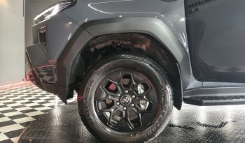 TRAVO OVERLAND PLUS 4WD 2026 2.8 AT DOUBLE CAB GREY  25527 full