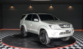 TOYOTA 4WD 2006 2.7V AT FORTUNER SILVER  3936 full