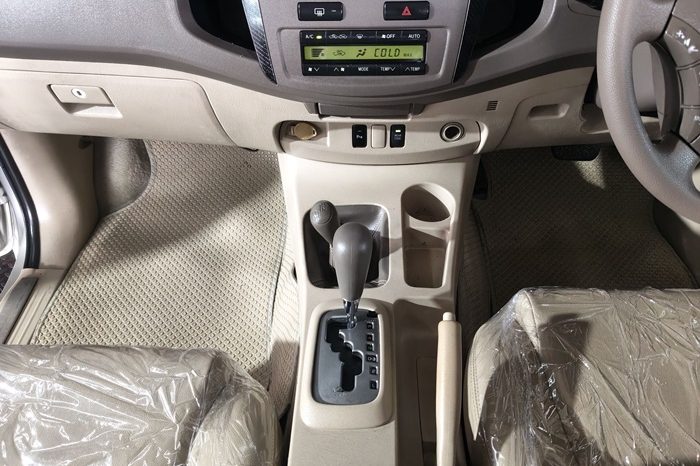 TOYOTA 4WD 2006 2.7V AT FORTUNER SILVER  3936 full