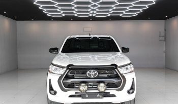 REVO 2WD 2024 2.8J MT STANDARD WHITE  7097 full