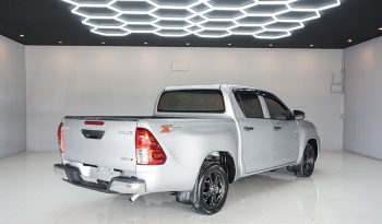 REVO 2WD 2022 2.4 ENTRY AT DOUBLE CAB SILVER  5548 full