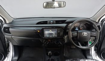 REVO 2WD 2022 2.4 ENTRY AT DOUBLE CAB SILVER  5548 full