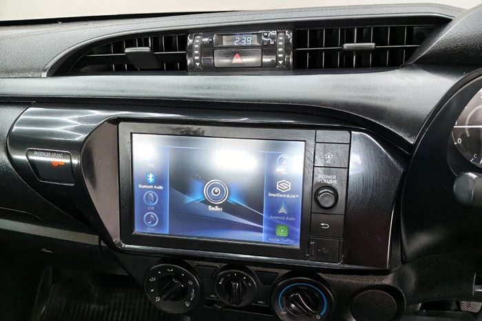 REVO 2WD 2021 2.4J MT STANDARD GREY  5769 full