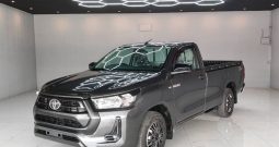 REVO 2WD 2021 2.4J MT STANDARD GREY  5769