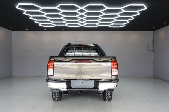 REVO 2WD 2019 2.4J MT STANDARD BRONZE  6394 full