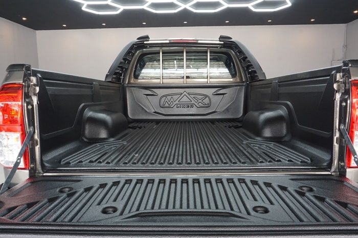 REVO 2WD 2019 2.4J MT STANDARD BRONZE  6394 full