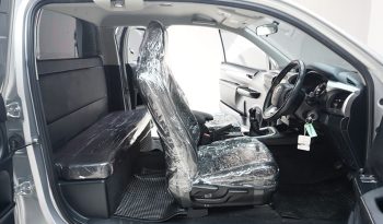 REVO 2WD 2021 2.4 MID AT SMART CAB SILVER  2199 full