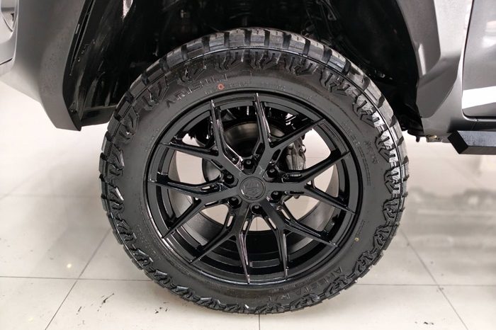 VIGO 4WD 2013 2.7J AT SMART CAB DARK GREY 6999 full