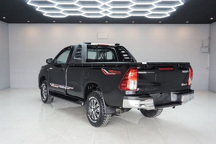 REVO 2WD 2019 2.4J MT STANDARD BLACK  7047 full
