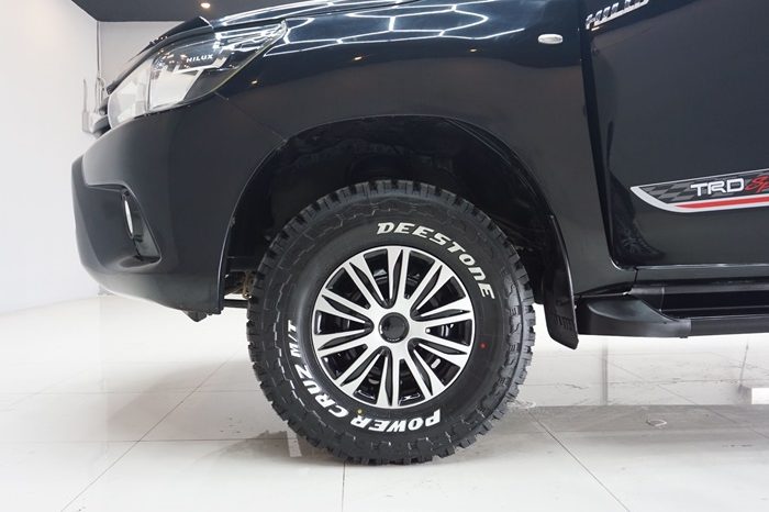 REVO 2WD 2019 2.4J MT STANDARD BLACK  7047 full