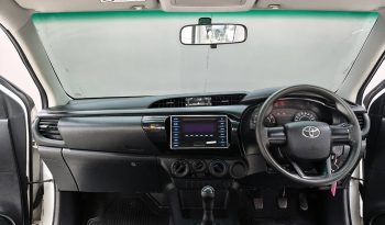 REVO 2WD 2019 2.4J MT SMART CAB WHITE  1216 full