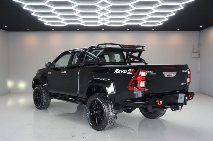 REVO 4WD 2016 2.4J AT SMART CAB BLACK 8958 full