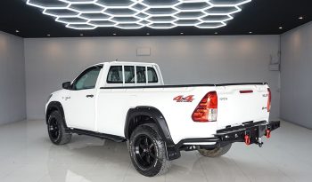 REVO 2WD 2017 2.8J MT STANDARD WHITE  4360 full