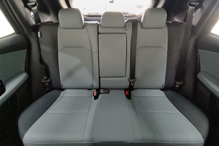 TOYOTA 2026 SUV PREMIUM YARIS CROSS 2WD 1.5 AT BLACK  54378 full