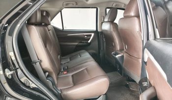TOYOTA 2WD 2016 2.4V AT FORTUNER BLACK  2270 full