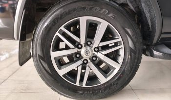TOYOTA 2WD 2016 2.4V AT FORTUNER BLACK  2270 full