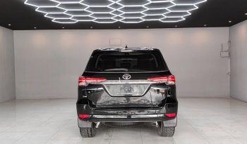 TOYOTA 2WD 2016 2.4V AT FORTUNER BLACK  2270 full