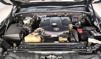 TOYOTA 2WD 2016 2.4V AT FORTUNER BLACK  2270 full