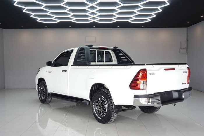 REVO 2WD 2019 2.4J MT STANDARD WHITE  5987 full