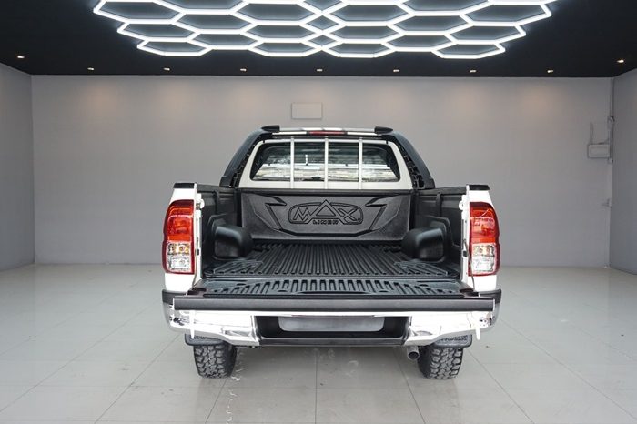 REVO 2WD 2019 2.4J MT STANDARD WHITE  5987 full