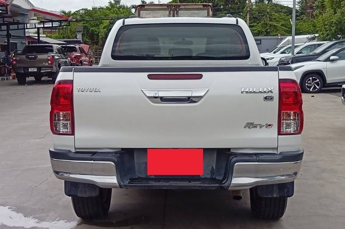 REVO PRE 2018 2.8G AT DOUBLE CAB WHITE  5891 full
