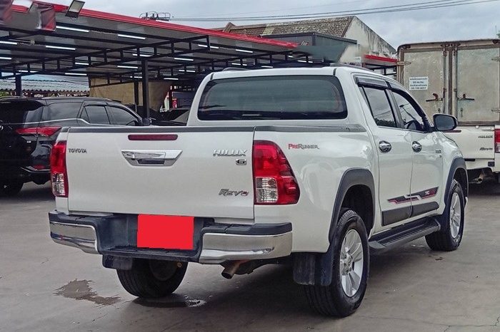 REVO PRE 2018 2.8G AT DOUBLE CAB WHITE  5891 full