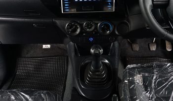 REVO 2WD 2017 2.4J MT SMART CAB WHITE  4338 full