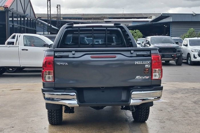 REVO 2WD 2018 2.4J MT STANDARD DARK GREY  5949 full