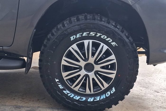 REVO 2WD 2018 2.4J MT STANDARD DARK GREY  5949 full