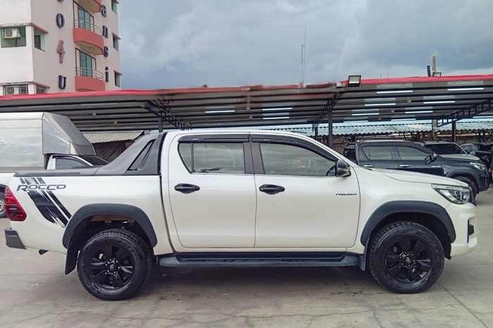 ROCCO PRE 2019 2.4G AT DOUBLE CAB WHITE  323 full