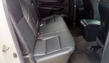 REVO 2WD 2020 2.4 J AT DOUBLE CAB WHITE 4255 full
