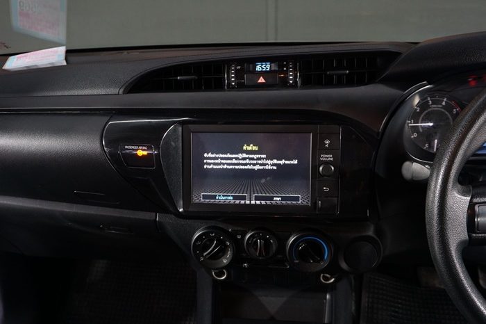 REVO 2WD 2022 2.4 ENTRY AT DOUBLE CAB SILVER  5548 full