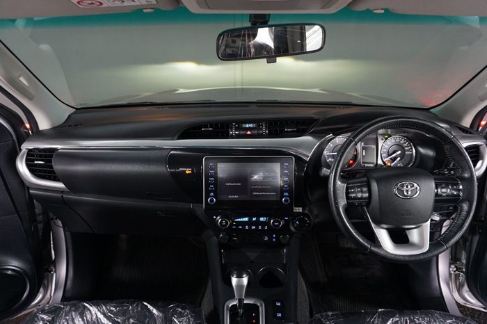 REVO 4WD 2021 2.8 HIGHT AT DOUBLE CAB SILVER  1621 full