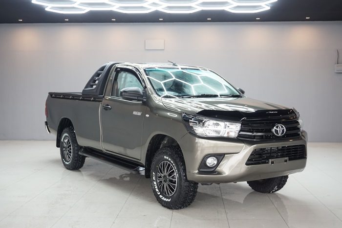 REVO 2WD 2018 2.4J MT STANDARD BRONZE  4079 full
