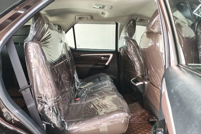 TOYOTA 2WD 2018 2.4V AT FORTUNER BROWN  4751 full
