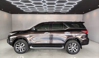 TOYOTA 2WD 2018 2.4V AT FORTUNER BROWN  4751 full