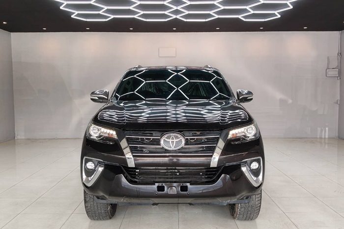 TOYOTA 2WD 2018 2.4V AT FORTUNER BROWN  4751 full