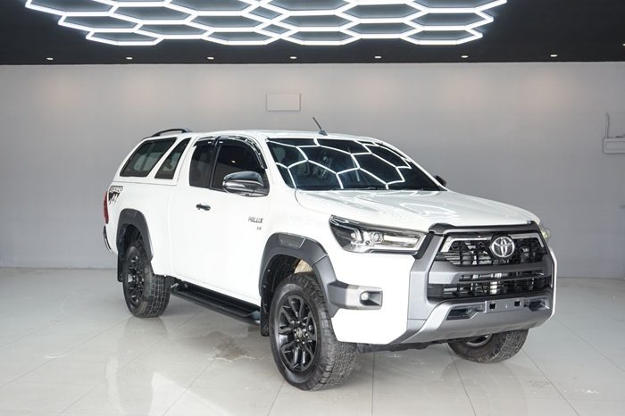ROCCO 4WD 2022 2.8 HIGHT AT SMART CAB WHITE  9477 full