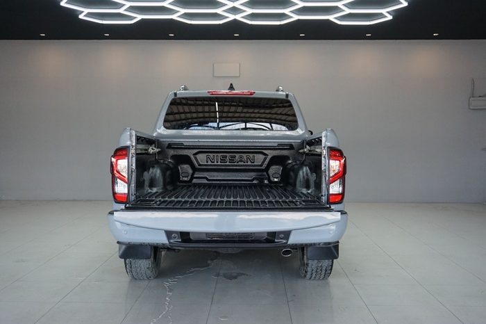 NISSAN 2021 4WD 2.3 AT DOUBLE CAB GREY  4686 full
