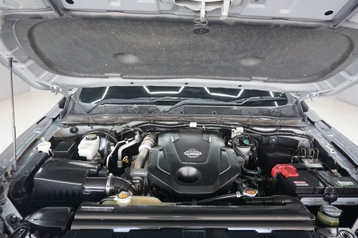 NISSAN 2021 4WD 2.3 AT DOUBLE CAB GREY  4686 full