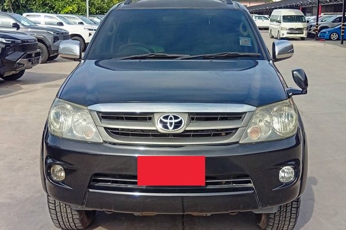 TOYOTA 4WD 2007 2.7V AT FORTUNER BLACK  3783 full