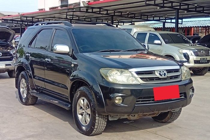 TOYOTA 4WD 2007 2.7V AT FORTUNER BLACK  3783 full