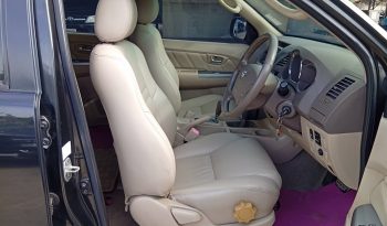 TOYOTA 4WD 2007 2.7V AT FORTUNER BLACK  3783 full
